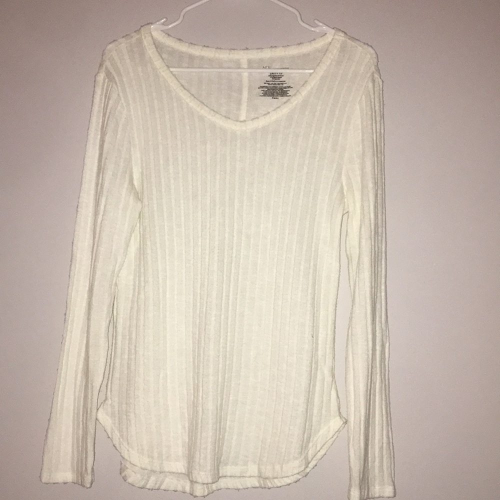 No boundaries long sleeve tee